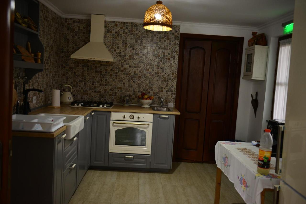 Hotel Dumbrava Uzlina Esterno foto